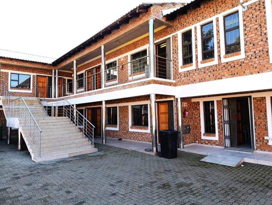 1 Bedroom Property for Sale in Lakeview Free State